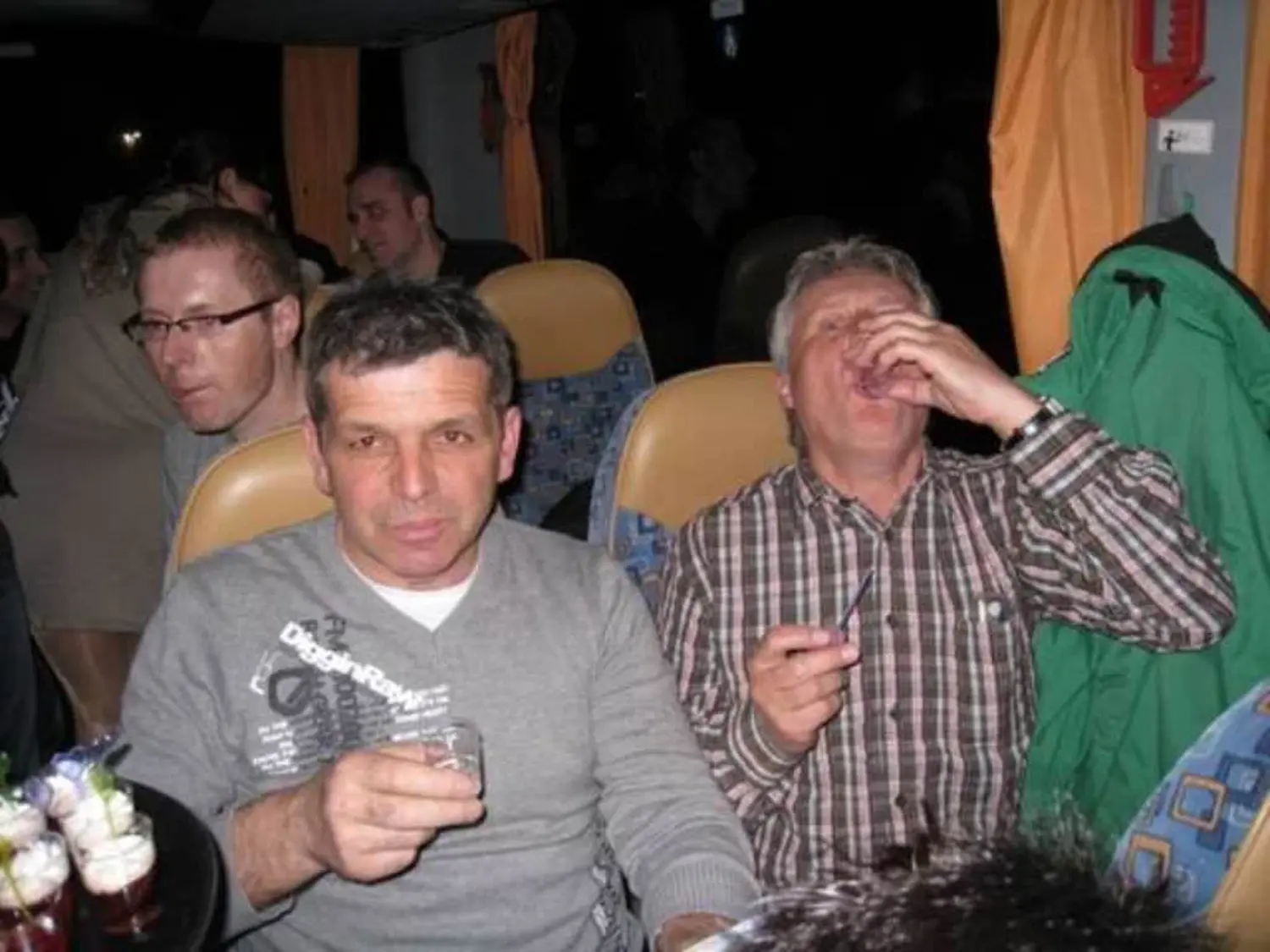 Menschen in ischgl-30.03.2012 von Längestadl